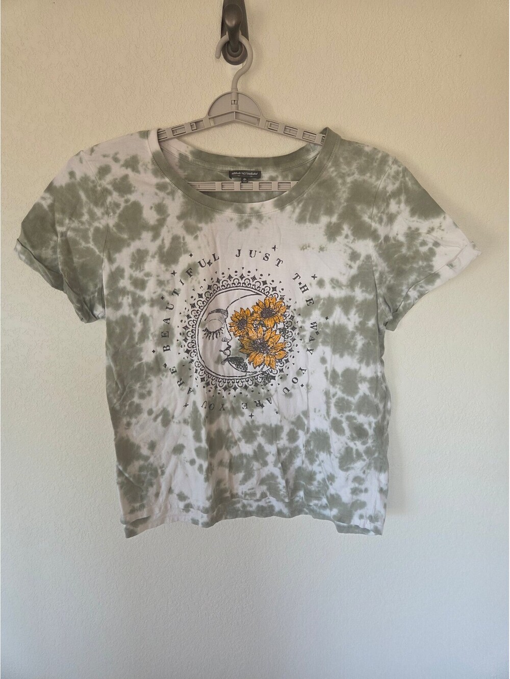 attitude NOT included Tie-Dye Graphic T-Shirt with Sunflower Design, Size 1X